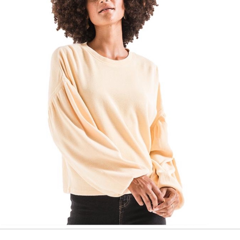 Z supply gathered sleeve waffle top
